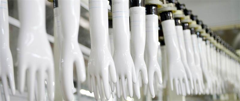 Production process of disposable latex gloves